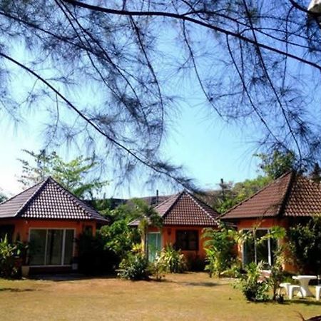 Monkey Dive Hostel Khaolak Khao Lak Exterior photo