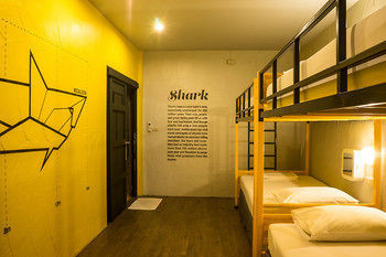 Monkey Dive Hostel Khaolak Khao Lak Exterior photo